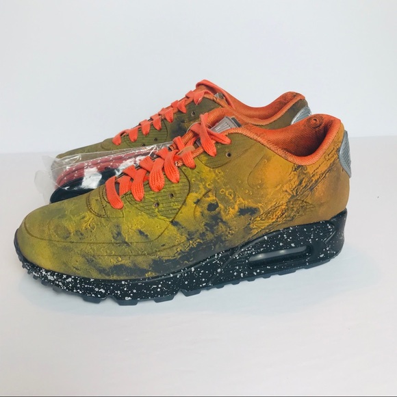 nike air max 90 qs mars landing